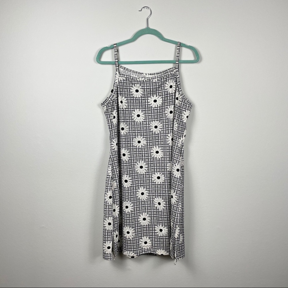 MINE Daisy Plaid Spring Dress Size 3XL